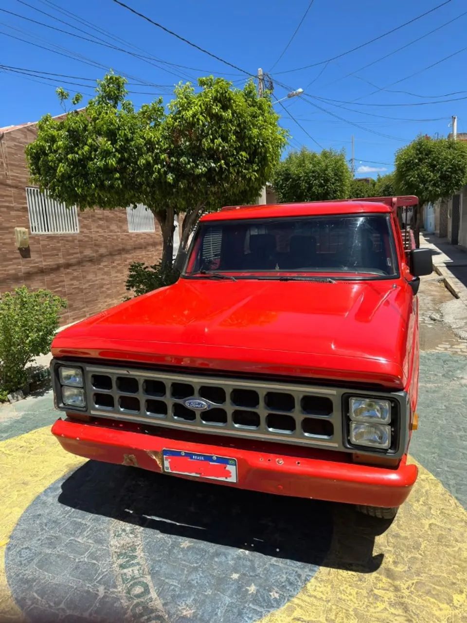Ford F-1000 Regular Cab. 4.9i 1979