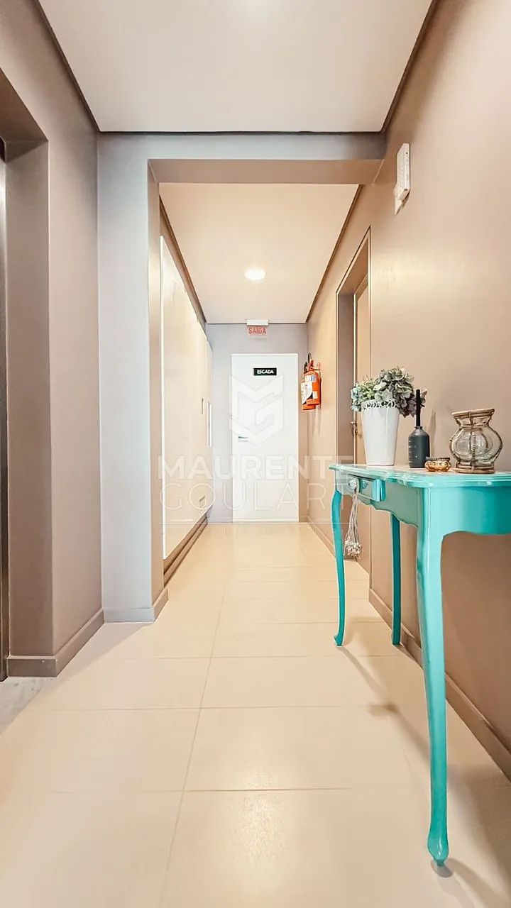 Apartamento com 3 suítes no João Paulo - Foto 2