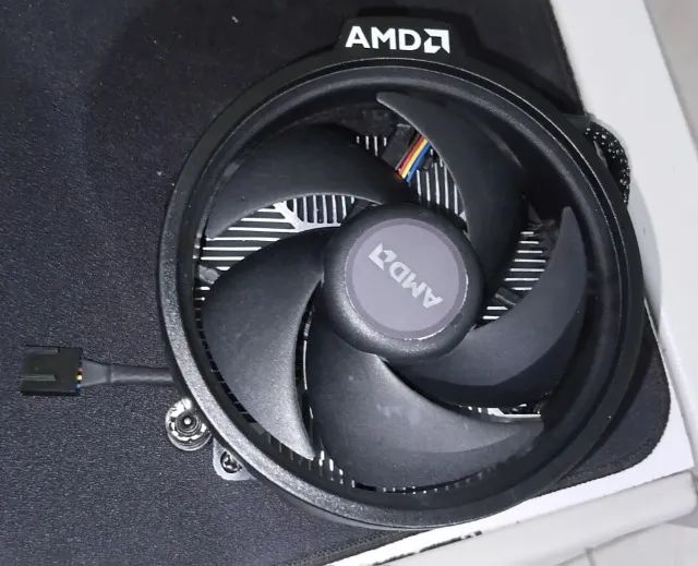 Ryzen 3 3200g - Foto 2