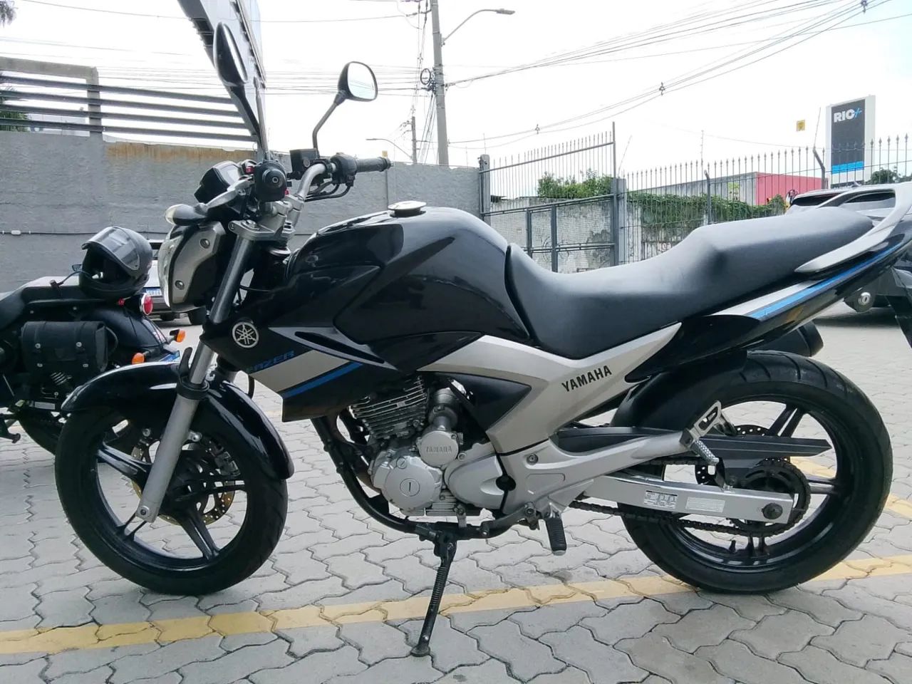 FAZER 250 (2014) - Foto 2