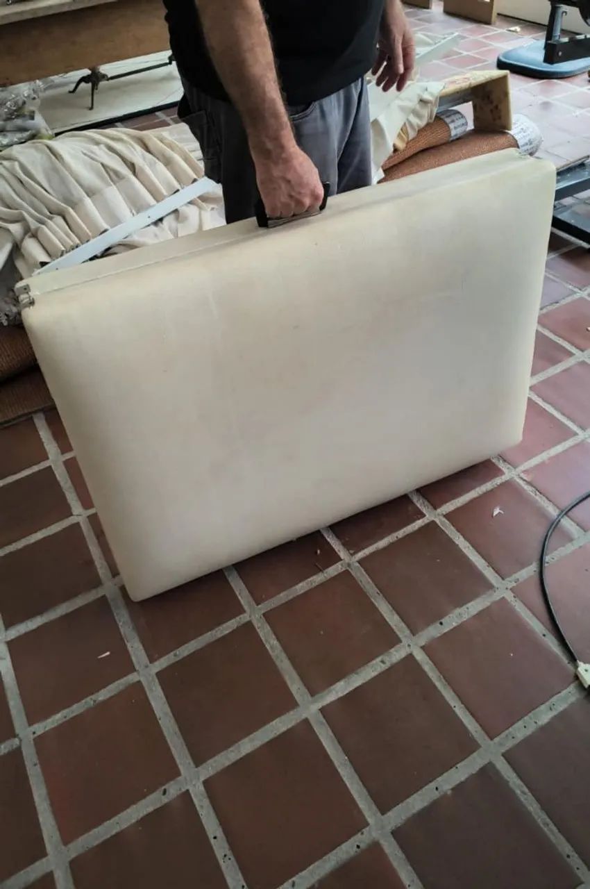 Cama de massagem dobrável  - Foto 3
