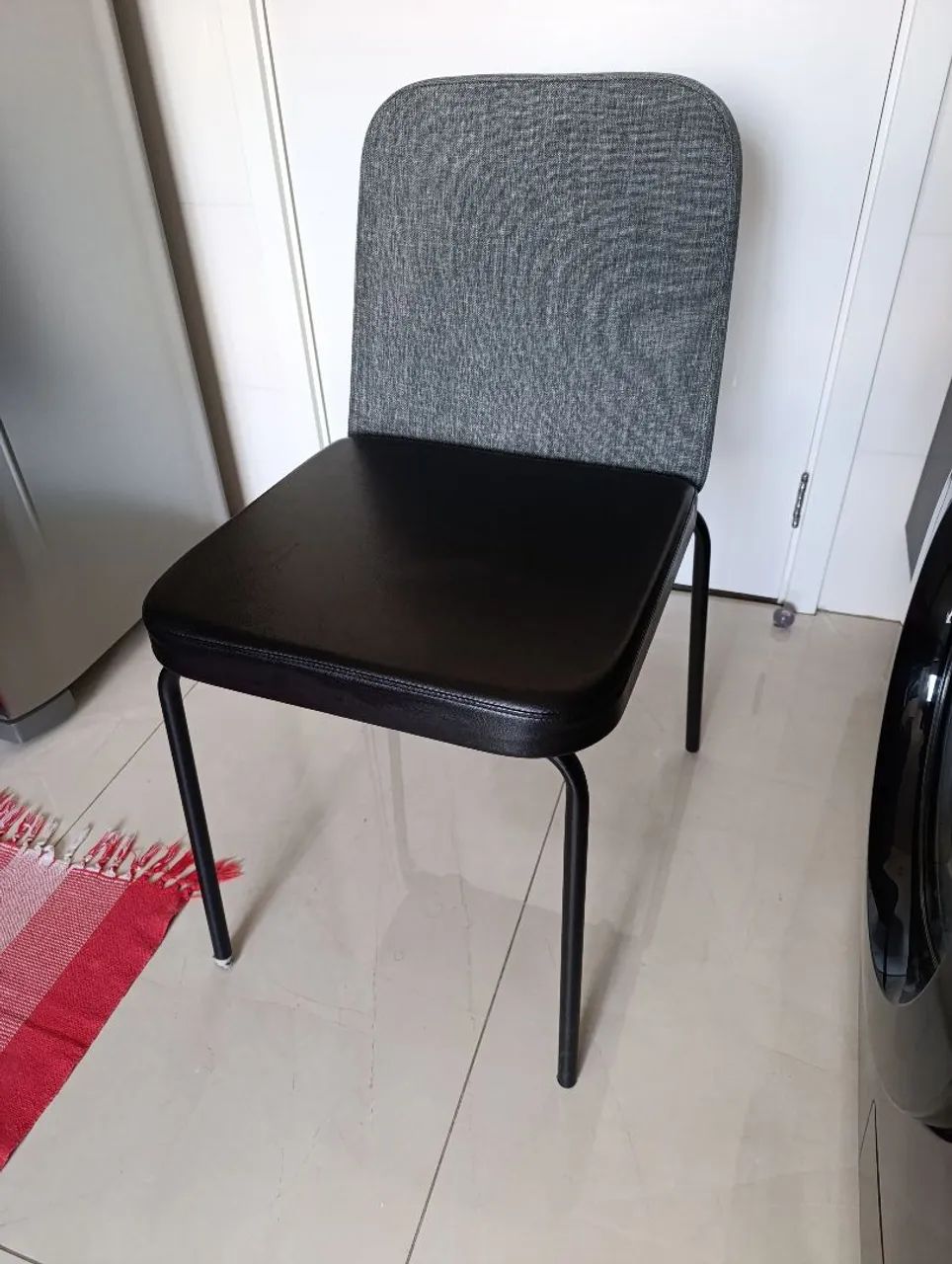 Conjunto de Mesa com Cadeiras - Foto 3