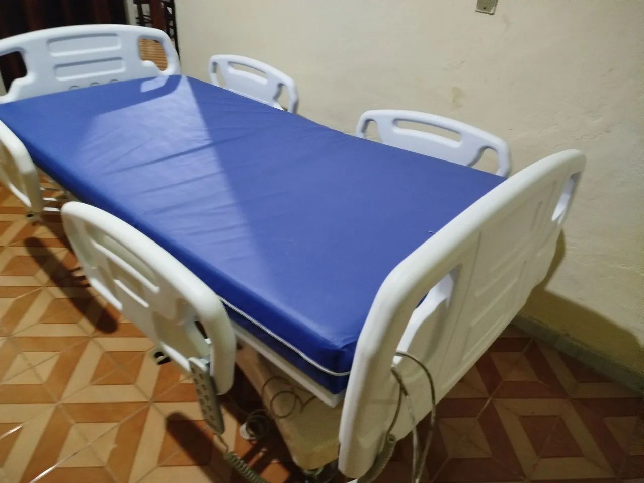Cama Hospitalar Automática - Foto 2