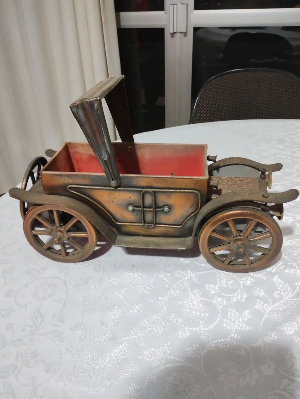 Carrinho de metal antigo - Foto 4