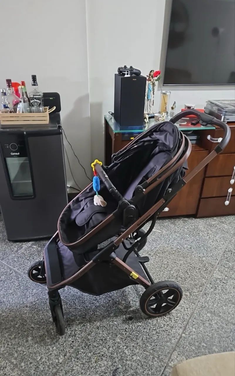 Vendo carrinho de Bebê