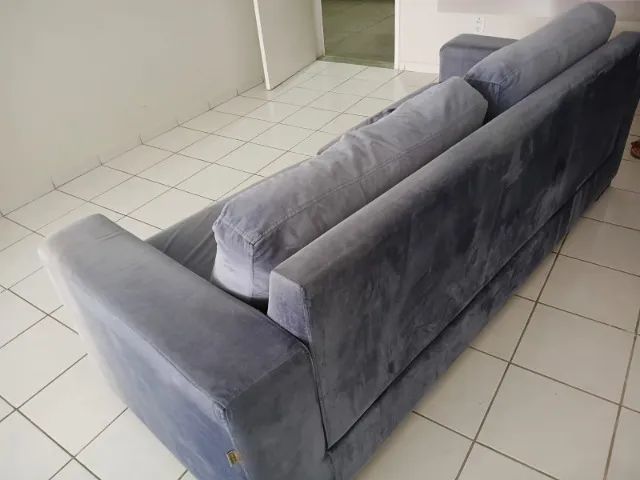 Excelente Sofá de 2 lugares - Foto 3
