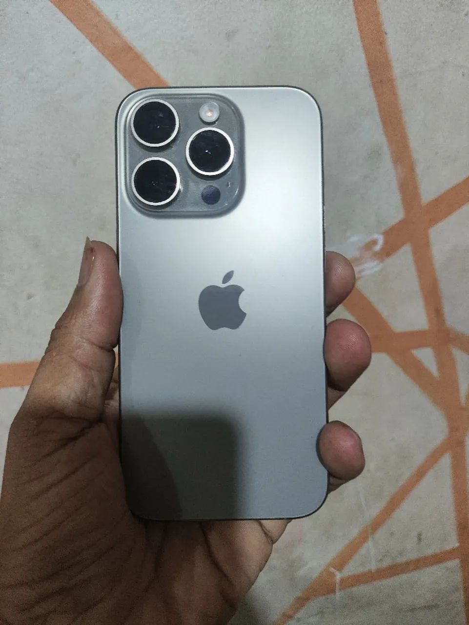 iPhone 15 pro  - Foto 3