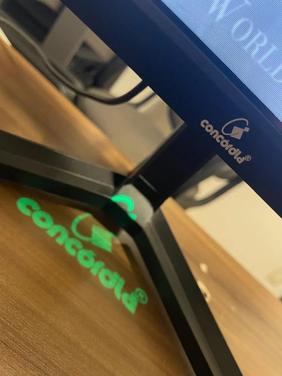 Monitor curvo Concordia 29'' - Foto 4