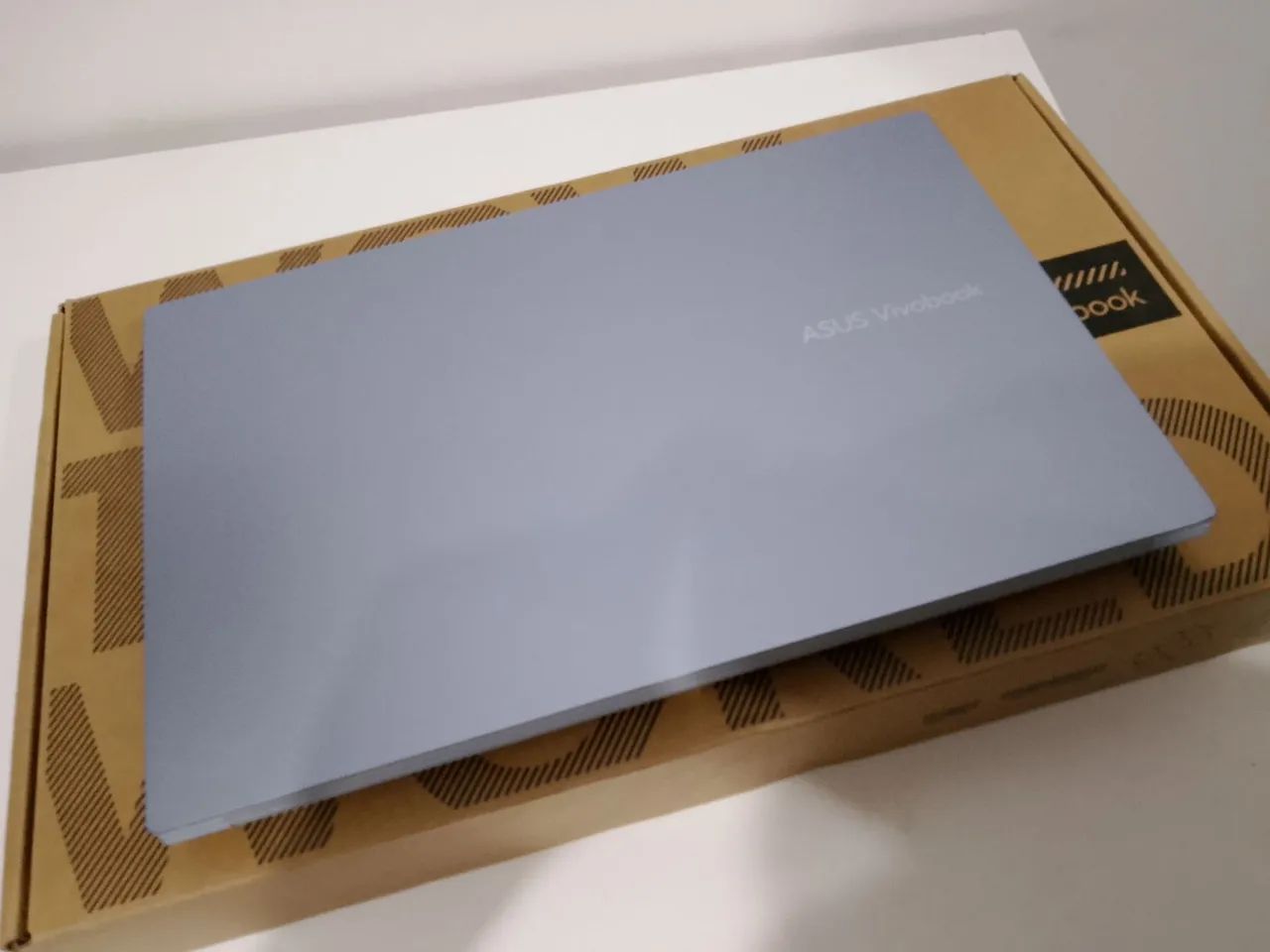 ASUS VIVOOK RYZEN 5 - Foto 2