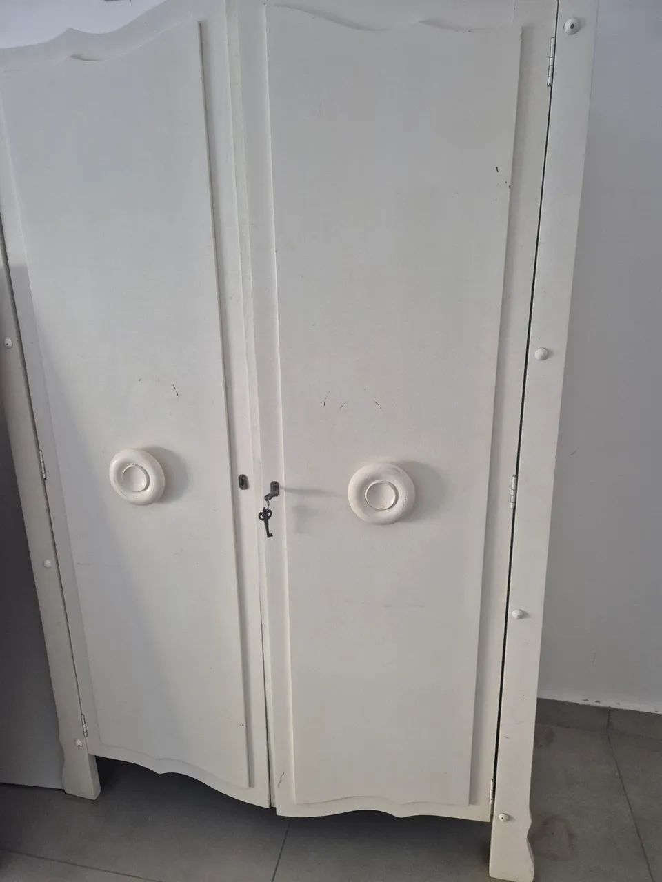 Guarda roupa de madeira imbuia - Foto 2