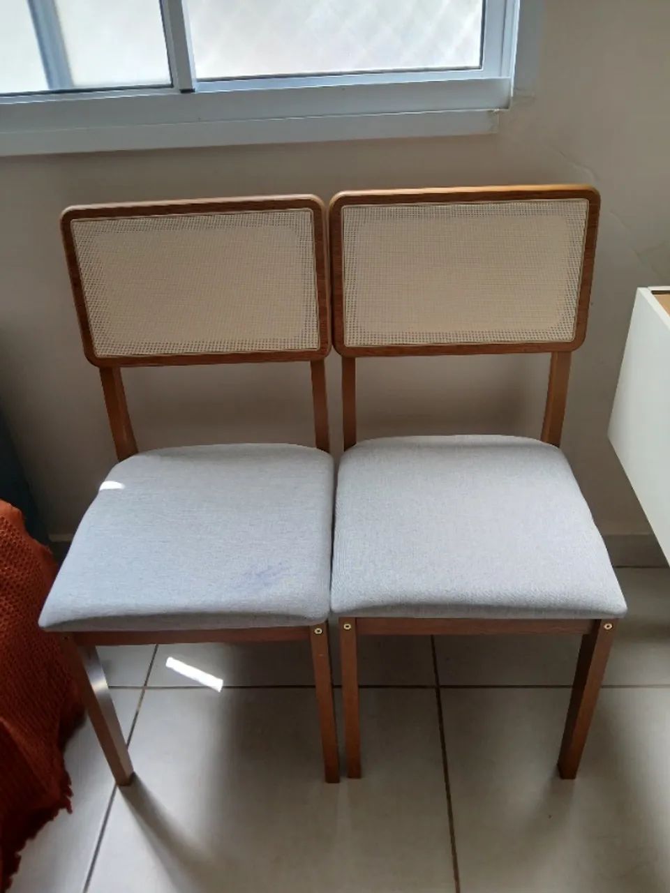 Cadeiras de jantar - Foto 2