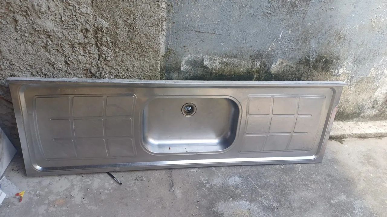 Pia Inox