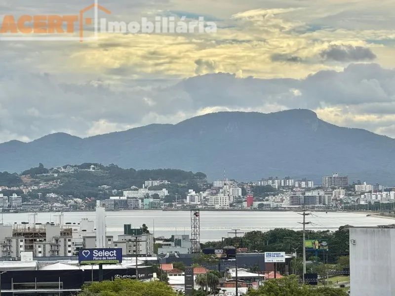 APARTAMENTO RESIDENCIAL em FLORIANÓPOLIS - SC, COQUEIROS - Foto 2