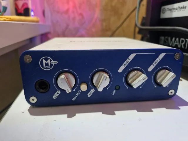 Cabine Acústica + Microfone AKG P120 + Interface Digibox Mini 2 - Foto 5