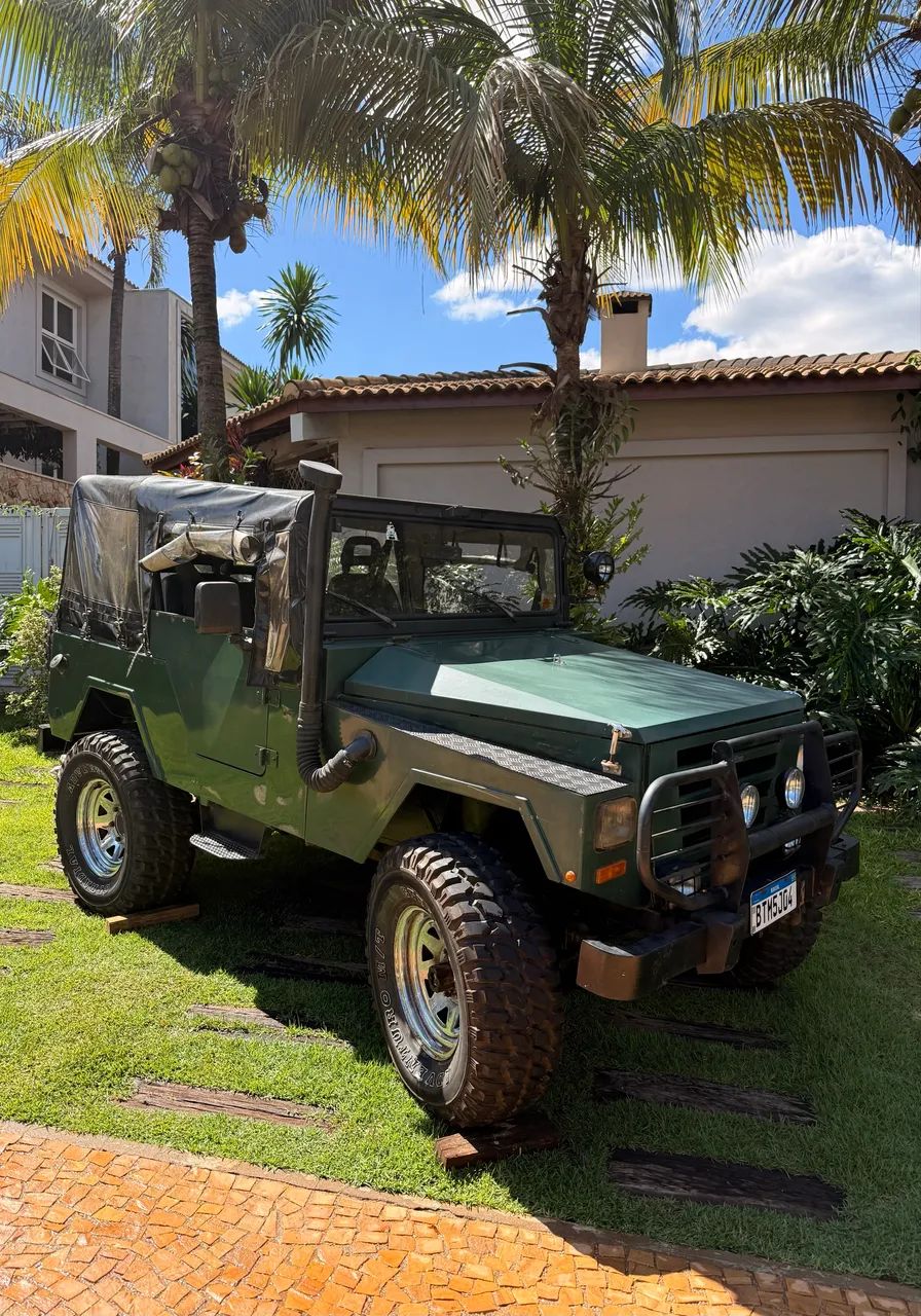 CBT Jipe Javali 3.0 4X4 Diesel 1992