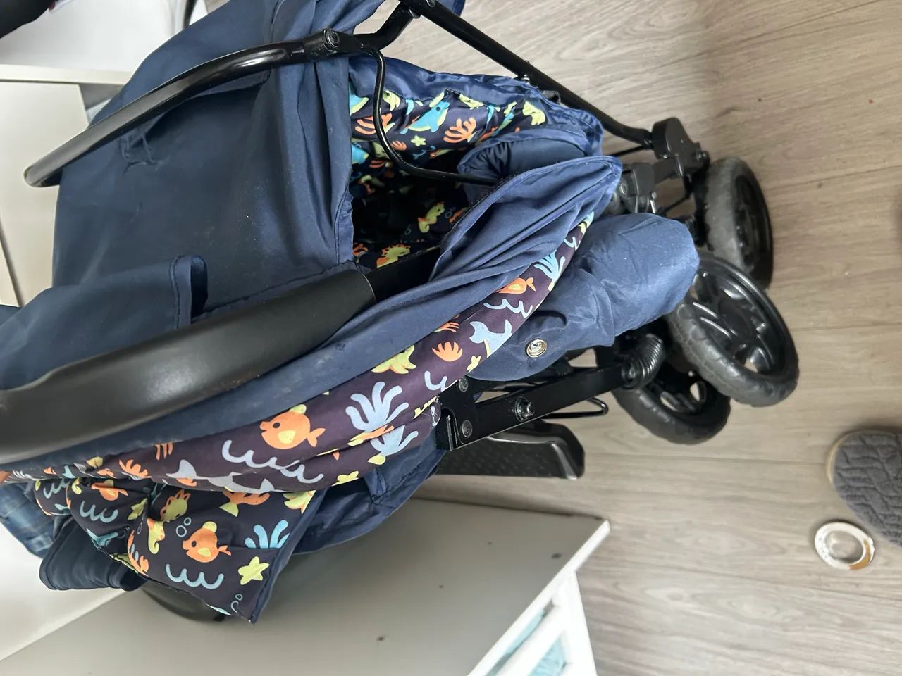  Carrinho de bebê  R$125,00 - Foto 2