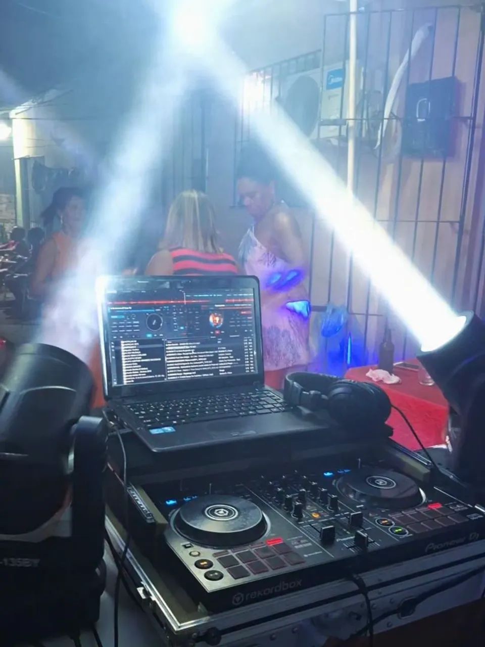 Dj som e iluminação para sua festa  - Foto 3