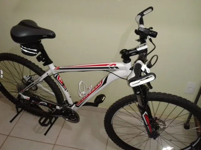 Bicicleta Specialized Rockhopper 29 Quadro 19 Zerada ! Semi Nova