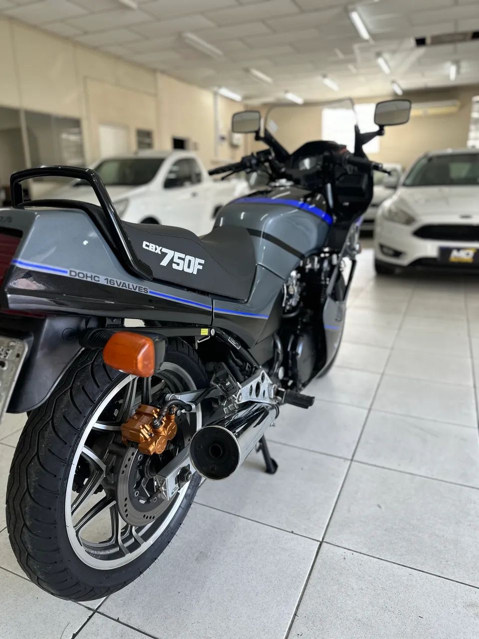CBX 750 INDY  - Foto 5