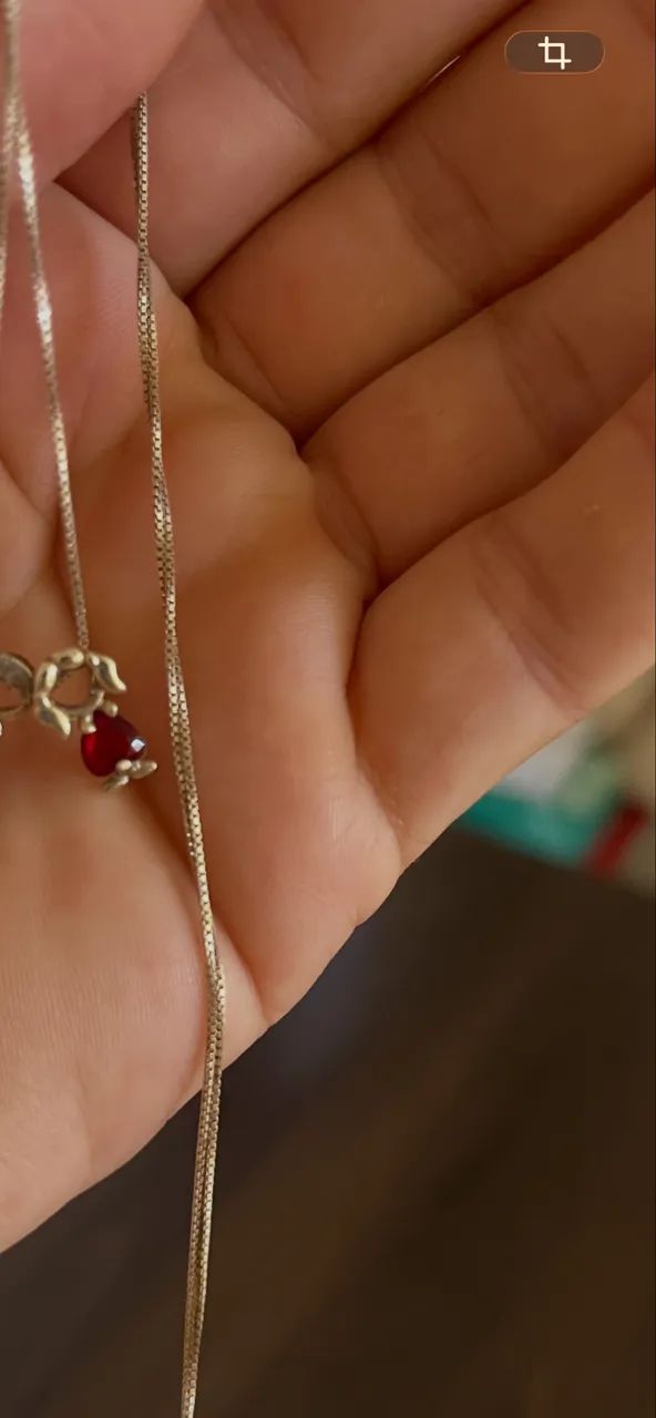 Colar prata com pingente menina 