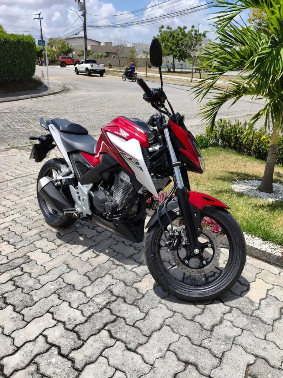 Cb300 zero 2026/2026 - Foto 3