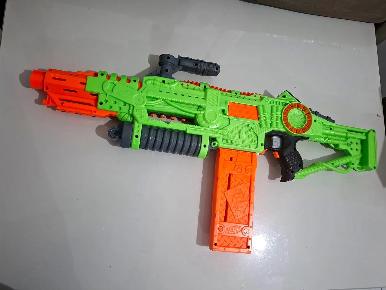 Nerf Zombie Strike Revoltinator - Verde e Laranja - Foto 5