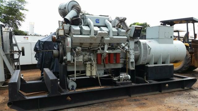 Grupo Gerador stemac 950 kva Motor cummins KTA38 - Foto 4