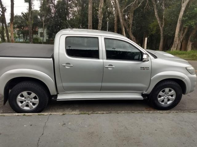 Toyota Hilux 3.0 SRV 4X4 CD 16v Turbo Itercooler, 171cv, cor prata, ano 2012 - Foto 2