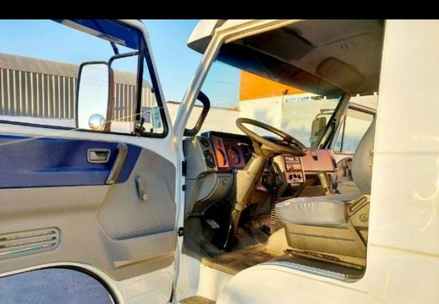 Volkswagen 9.150 E 3/4 Baú refrigerado,worker,canelado - Foto 3