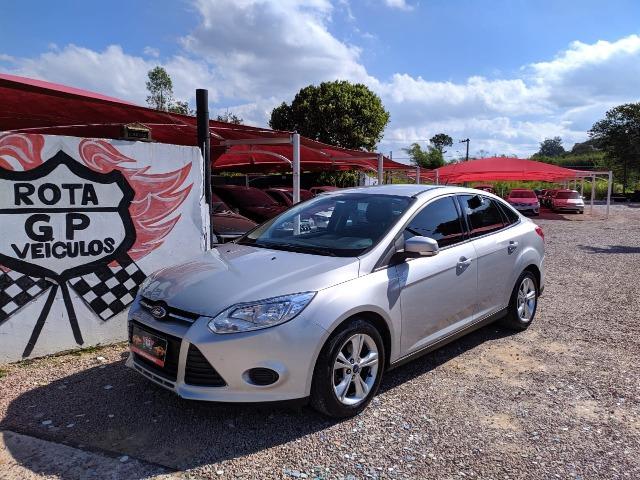 Ford Focus 2.0 S Sedan 16v flex completo 2015