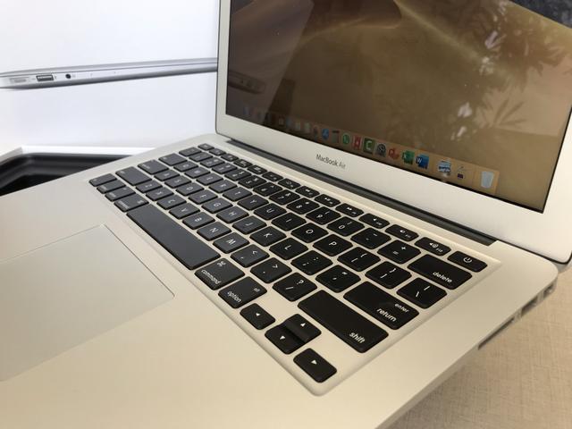 MacBook Air 2017 8GB 128SSD Novo! Apenas 174 ciclos! - Foto 4
