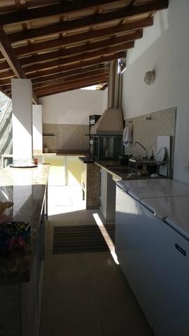 Belíssima casa ( Alto Padrão no Itaigara) - Foto 8