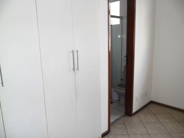 EXCELENTE E AMPLO 3 QUARTOS NO CAIÇARA - Foto 2