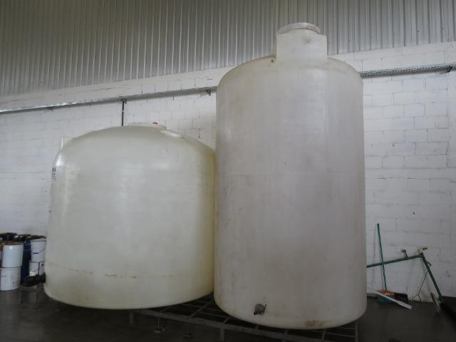 Tanques industriais Verticais Seminovos em PEAD