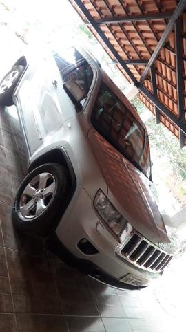 Jeep Grand Cherokee Limited 4x4 - Foto 2
