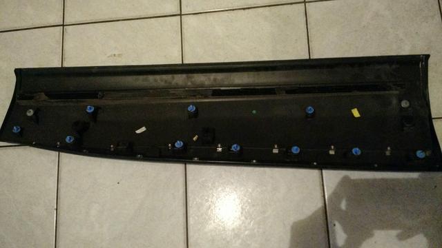 Friso da porta dianteiro esquerdo Peugeot 2008 2019 - Foto 2