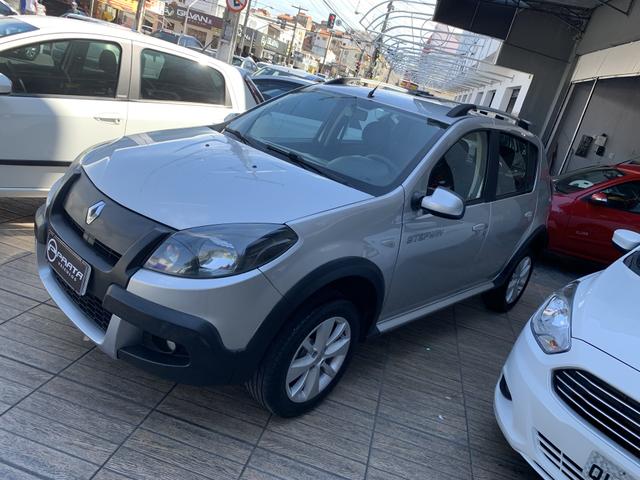 Sandero Stepway 2013