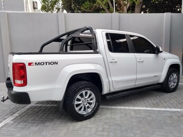 AMAROK 2016/2017 2.0 TRENDLINE 4X4 CD 16V TURBO INTERCOOLER DIESEL 4P AUTOMÁTICO - Foto 3
