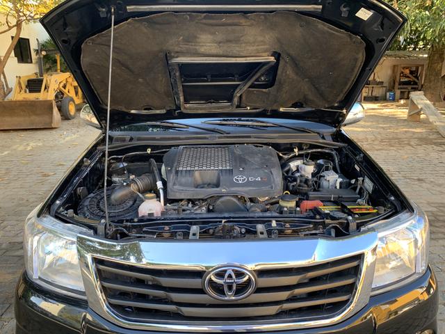 Toyota Hilux CD SRV 3.0 2013 - Foto 9