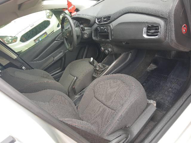 ONIX LT MOTOR 1.0 ANO 2013 - Foto 11