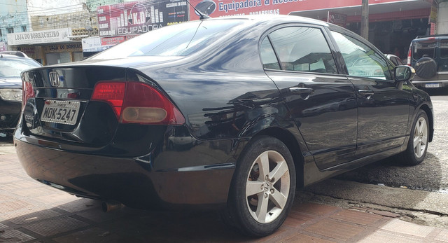 Honda Civic 1.8 manual 2008 - Foto 4