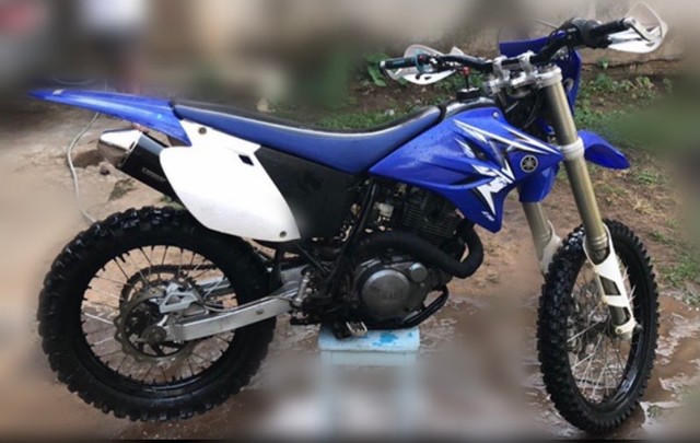 VENDO MOTO DE TRILHA