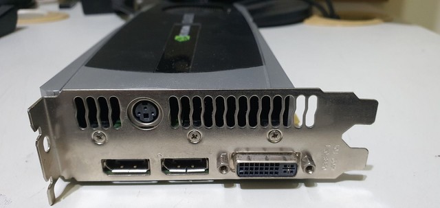 Placa de vídeo Quadro 6000 Roda tudo, programas, jogos e etc - Foto 2