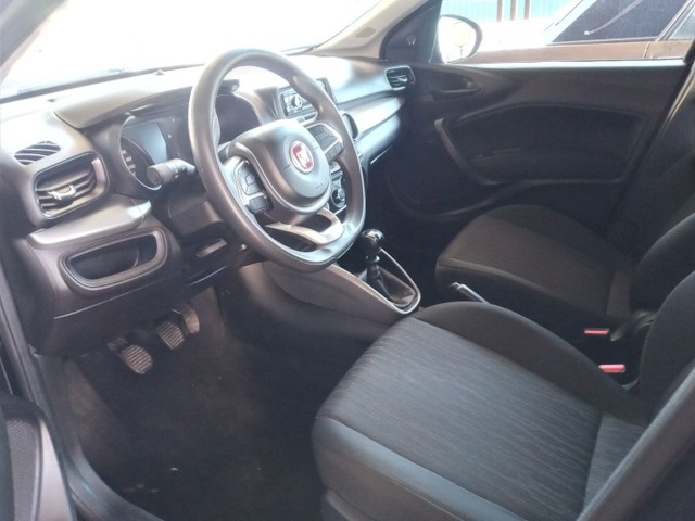 VENDO FIAT ARGO DRIVE ANO 2018