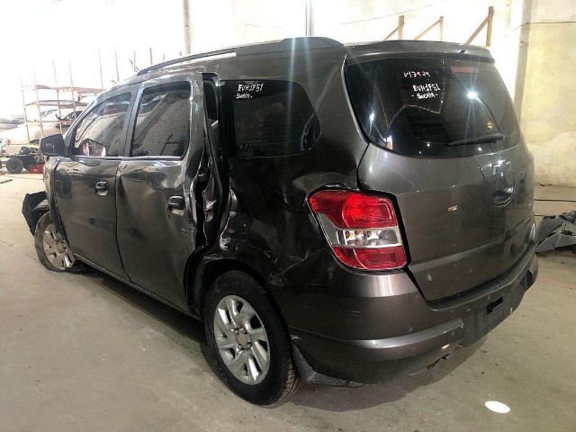 Spin 1.8 Flex 2013 Retrovisor Airbag Capo Motor Porta Farol Cambio Sucata - Foto 3
