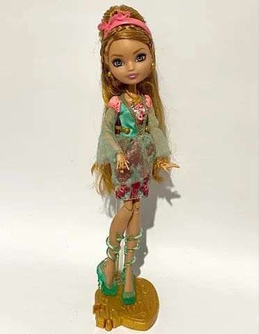 Boneca Ever After High Dia Do Legado Ashlynn Ella Mattel