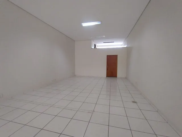 Barracão para alugar, 210 m² por RS 3.800-mês - Santa Terezinha - Piracicaba-SP