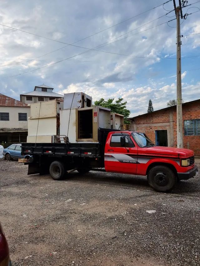 D40