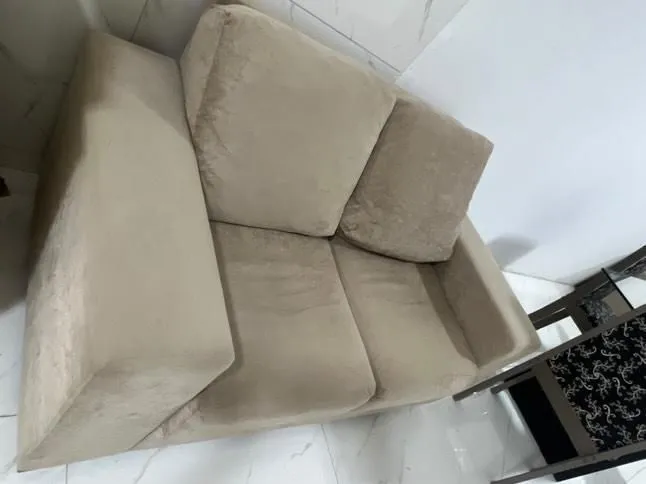 Sofá 2 lugares