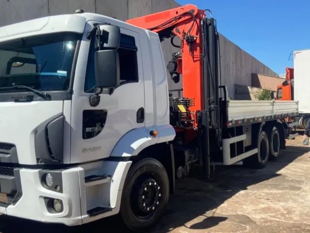 Ford Cargo 2429 Munck Madal 2013 (repasse) - Foto 5